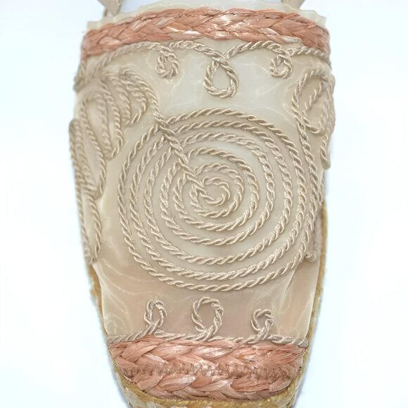 Stuart Weitzman Camel Tan Embroidered Mesh Lace Slingback Espadrilles Sandals 8 - Picture 6 of 10